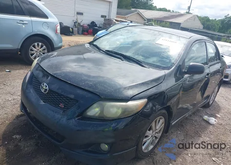 2010 Toyota Corolla S z USA, uszkodzony, nr VIN 2T1BU4EEXAC438959